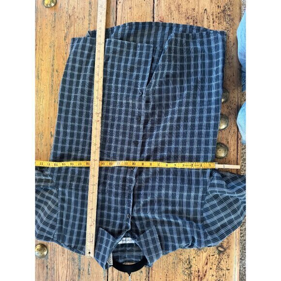 Michael Brandon Men's Blue Striped Shirt size Medium short sleeve collared - Picture 6 of 6